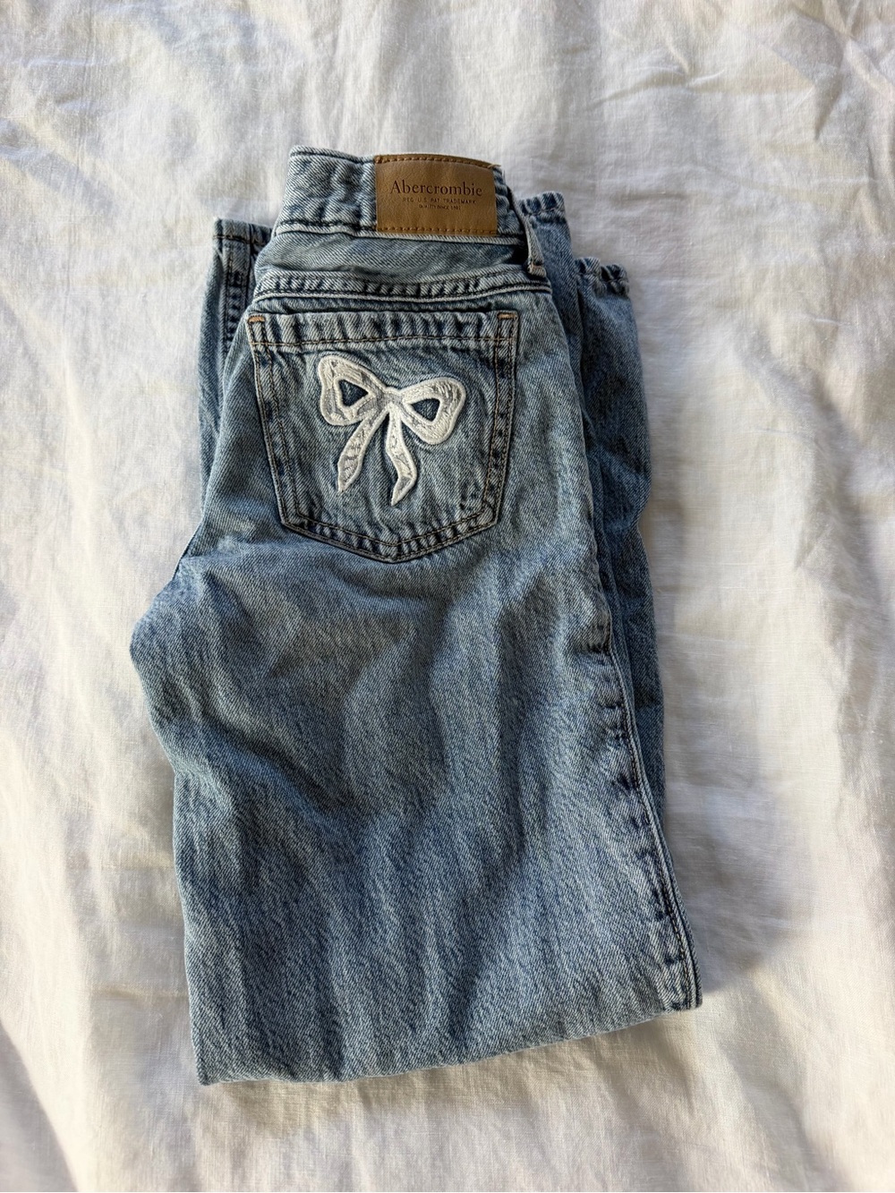 Abercrombie Kids Light Blue  Denim Jeans with Bow